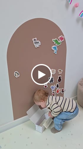Customer video review of Magnetic Wall Board