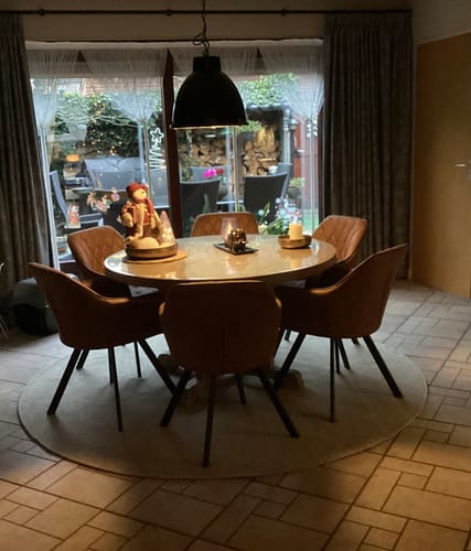Customer photo review of Brione Draaibare Eetkamerstoel - Cognac