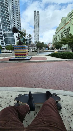 Customer photo review of Tynee® Ultra Hub Motor Electric Skateboard & Longboard