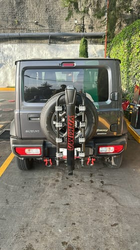 Customer photo review of Tirón de Arrastre Clase III para Suzuki Jimny + Grilletes