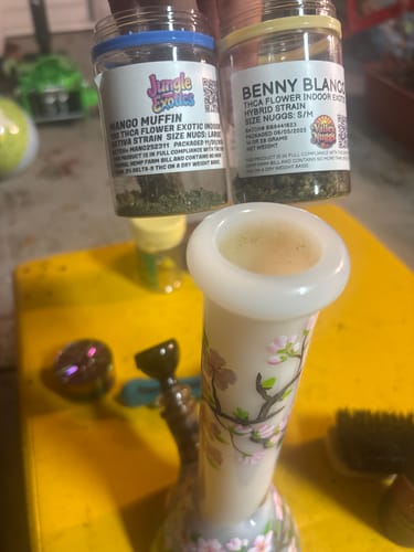 Customer photo review of Mango Muffin Exotic THCA Flower 10G Hybrid