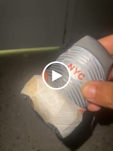 Customer video review of New Balance TCS NYC Marathon FuelCell Rebel v5 Hombre Grapefruit Grey Matter