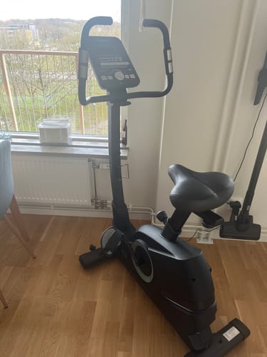 Customer photo review of Titan Life Bike B56 Athlete – Premium motionscykel för effektiv träning hemma
