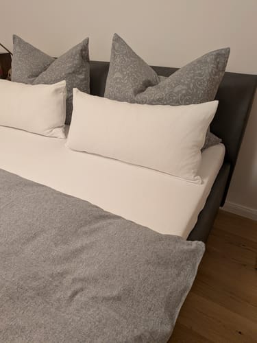 Customer photo review of 3-Kammern Daunenkissen