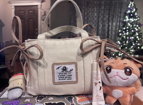 Customer photo review of AtinyLand Mini Tote