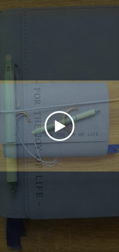 Customer video review of Refillable Folio - Periwinkle Blue Trifold