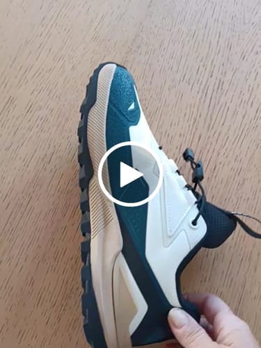 Customer video review of Stratus - Zapatos De Punta Ancha