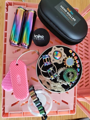 Customer photo review of The Works Fidget Kit