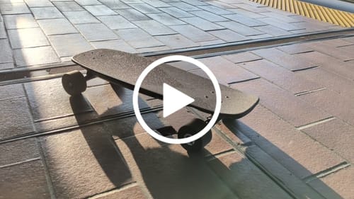Customer video review of Tynee® Mini 3 SL Hub Motor Electric Skateboard & Shortboard