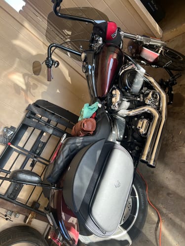 Customer photo review of 30L - Stealth Quick Mount Saddlebags for Harley Davidson Softail Low Rider FXLR