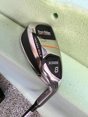Customer photo review of Certified Pre-Owned Hot Launch E523 Ironwoods