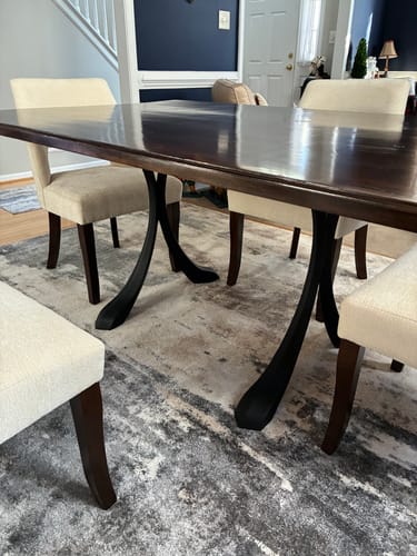 Customer photo review of 418 Curva 28" H Dining Table Curved Legs