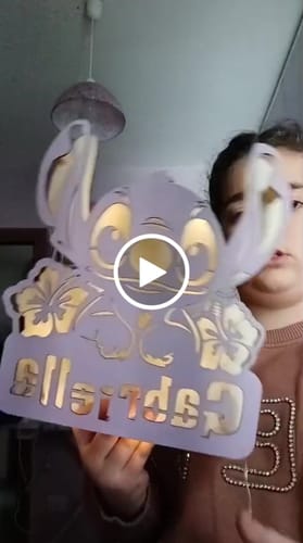 Customer video review of Lampada Stitch con Nome Personalizzato