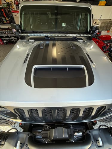 Customer photo review of Hood Graphic for Wrangler 392 | Black Flag