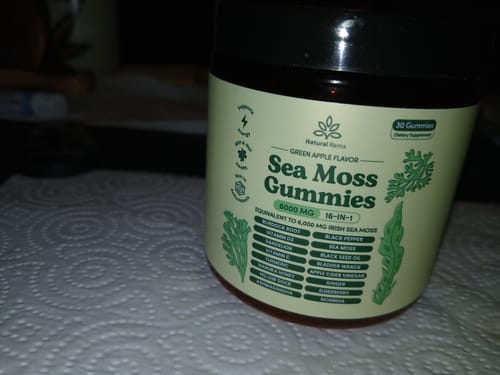 Customer photo review of Sea Moss 16-In-1 Gummies