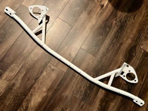 Customer photo review of Speedlogix 4-point Front Strut Tower Brace 2015-2023 Challenger/Charger (all engines)