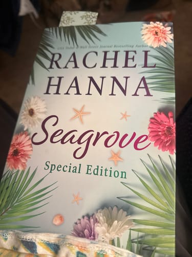 Customer photo review of Seagrove 1 Special Edition Hardcover (+ AUTHOR-SIGNED BOOKPLATE)
