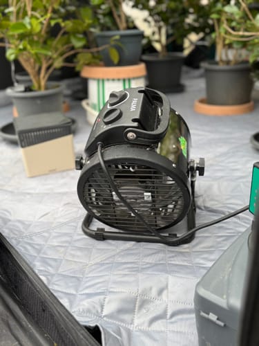 Moosrainer review of PREMIUM Isolierboden 200 x 200 cm für Überwinterungszelt ALASKA image 1 out of 1