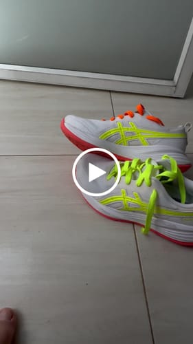 Customer video review of Asics Gel Cumulus 27 ATC Hombre White Safety Yellow