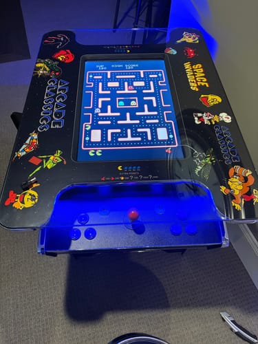 Customer photo review of 412 Arcade Commercial Cocktail Table Machine Lefty and Righty Play