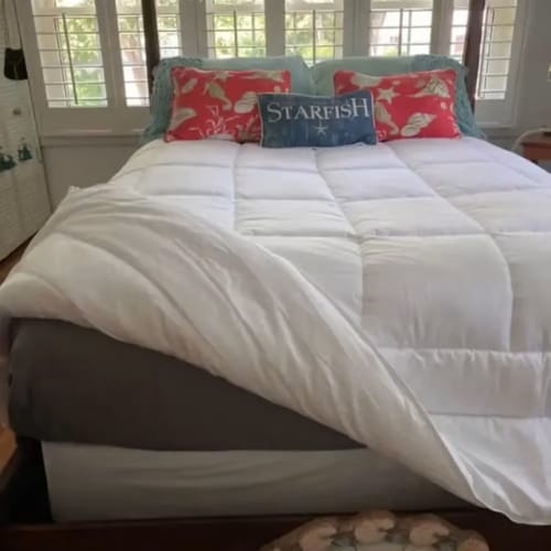 Customer photo review of Miracle® Sheet: The Revolutionary Self-Cleaning and Self-Cooling Sheets Infused with Natural Silver