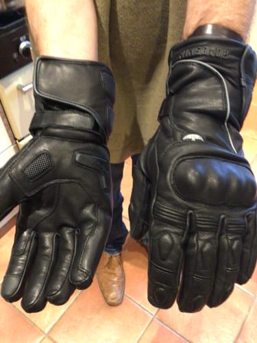 Customer photo review of Roadskin Easyrider Winter Motorcycle Gloves