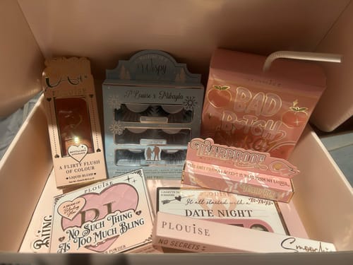 Customer photo review of P.Louise Maxi Mystery Bundle