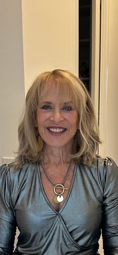 Customer photo review of OAT BLONDE // LACE TOPPER