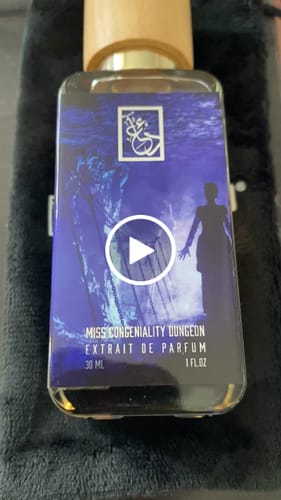 Customer video review of Miss Congeniality Dungeon