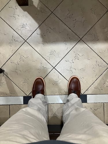 Customer photo review of Indiana Moctoe Boot - luosjiet®boots - Brown Full Grain Pull-Up Cowhide