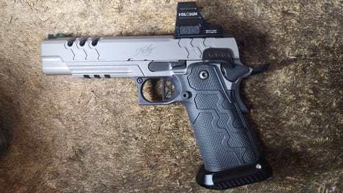 Customer photo review of STI 2011 Aluminium Magwell | IPSC/USPSA Limited
