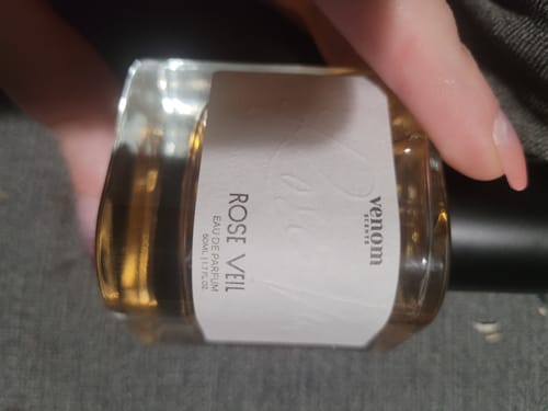 Customer photo review of Venom™ Luxe Collection