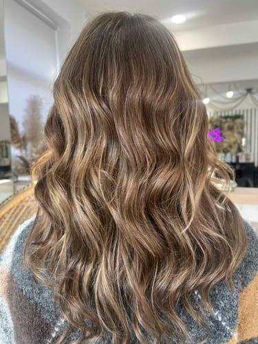 Customer photo review of Face Framing Layers / Clip In Extensions / Human Hair / 14 inches / 15 grams