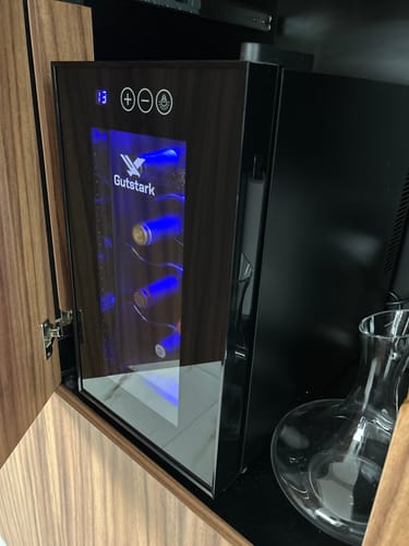 Customer photo review of Cava Enfriador Vinos 8 Botellas Frigobar Exclusive Premium