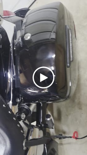 Customer video review of 44L - Lamellar Stallion Extra Large Honda VTX 1300 S Painted Motorcycle Hard Saddlebags