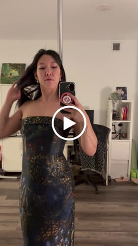 Customer video review of Lynette Strapless Column Gown by Theia Couture - RENTAL