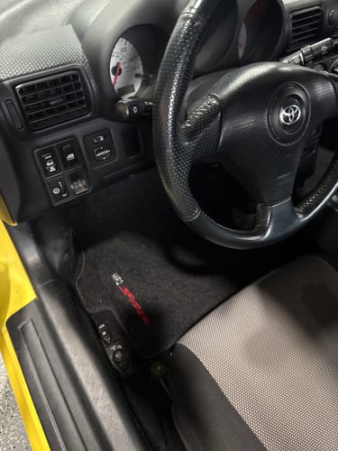 Customer photo review of MR2Heaven 1999-2007 MR2 Spyder / MR-S / Roadster Reproduction Floor Mats