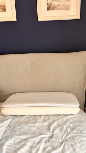 Customer photo review of SIDE+ Kissen