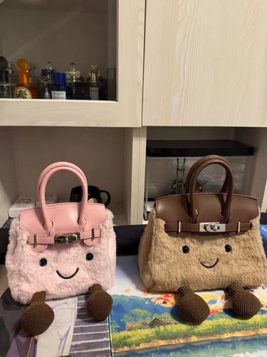 Customer photo review of Jelly Plush Fluffy Bag