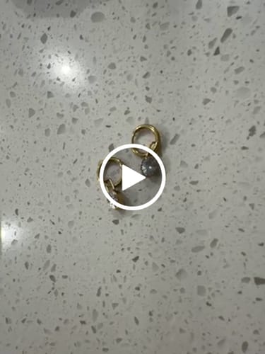 Customer video review of 7 for $85 WaterProof Jewelry Bundle