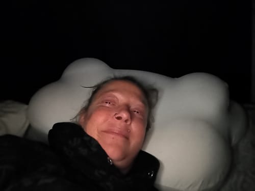 Customer photo review of Mellow CloudAlign™ Pillow