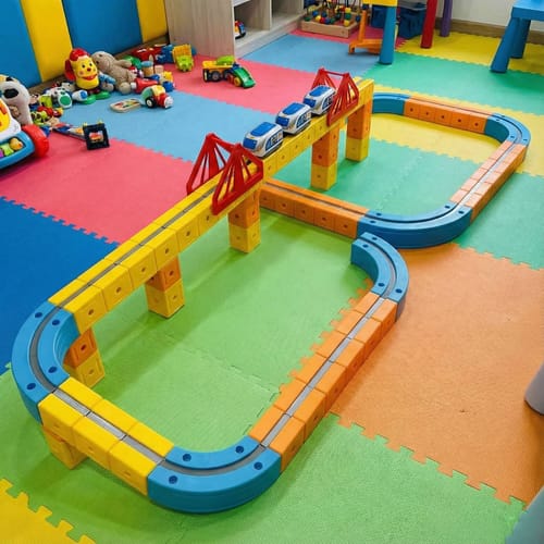 Customer photo review of AeroRail™ Magnetic Track Set