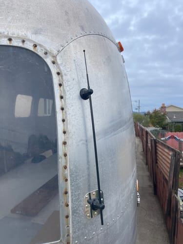 Customer photo review of Magnadyne TK60B | AM/FM Radio Antenna with 120" Cable