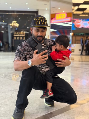 Customer photo review of Jet Black