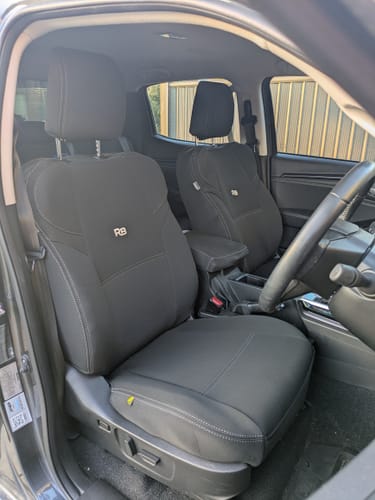 Customer photo review of Isuzu D-MAX RG Neoprene Console Lid (Available)