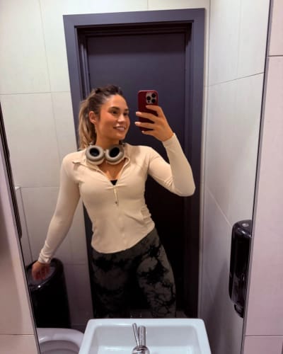 Customer photo review of Quin Fitness Jacket