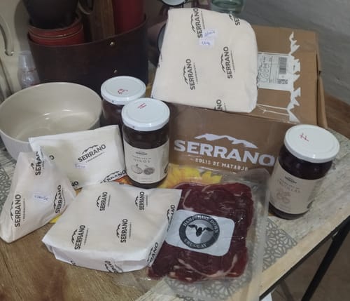 Customer photo review of COMBO ENERO ORO para 10 - 12 personas