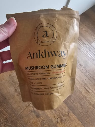Customer photo review of Mushroom Gummies