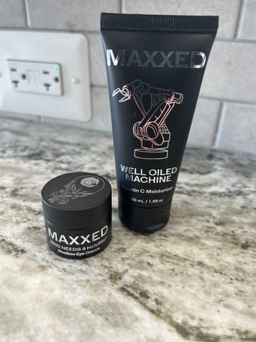 Customer photo review of Ultimate Dark Circle, Eye Bag & Wrinkle Defense Routine