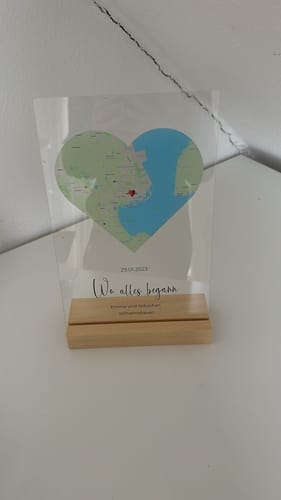 Kundenbewertung mit Foto zu "Unser Ereignis" - Personalisierte Acryltafel